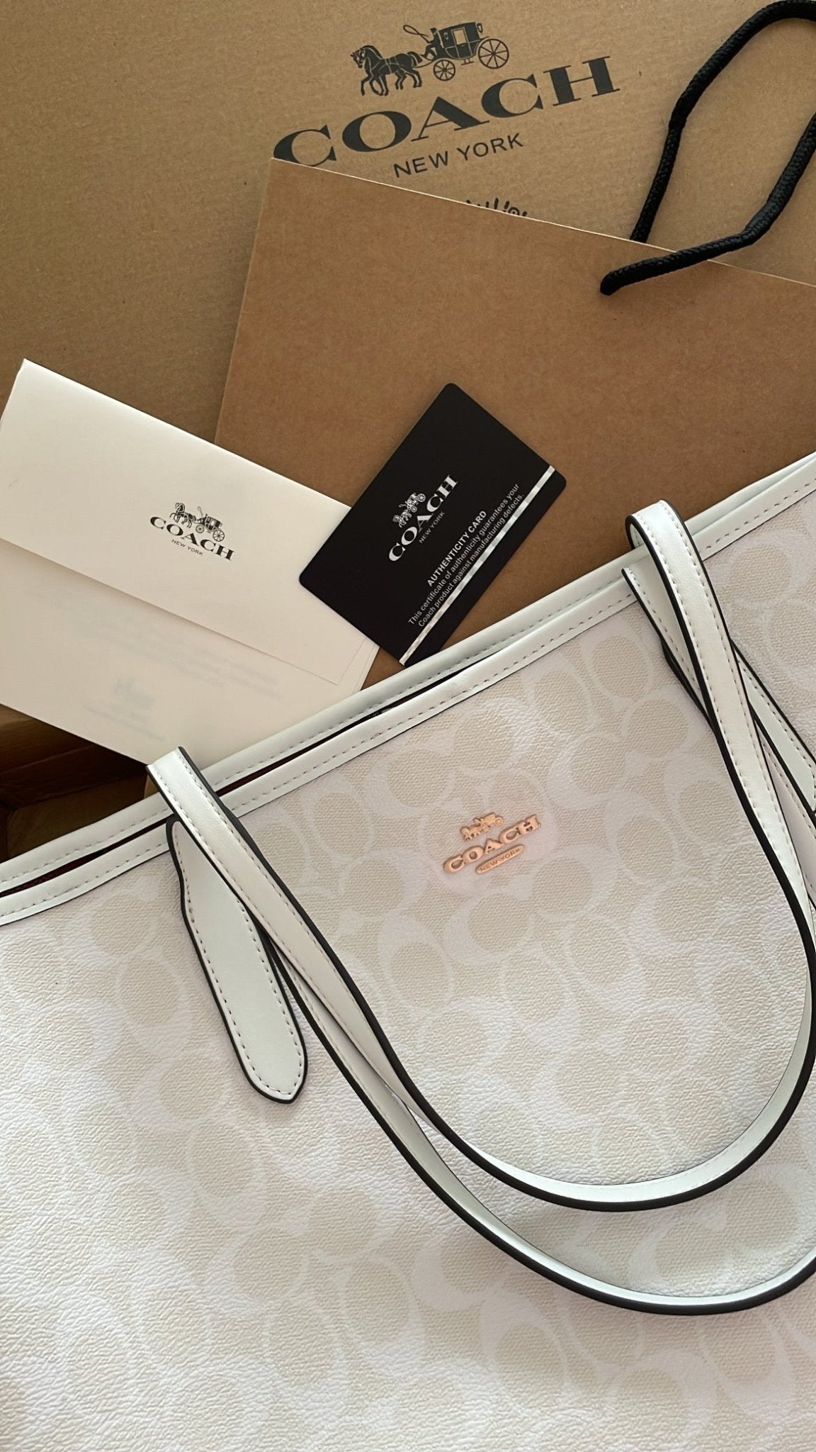 Signature Beige Tote Bag with Soft Pink Details - ARGENTO STORE