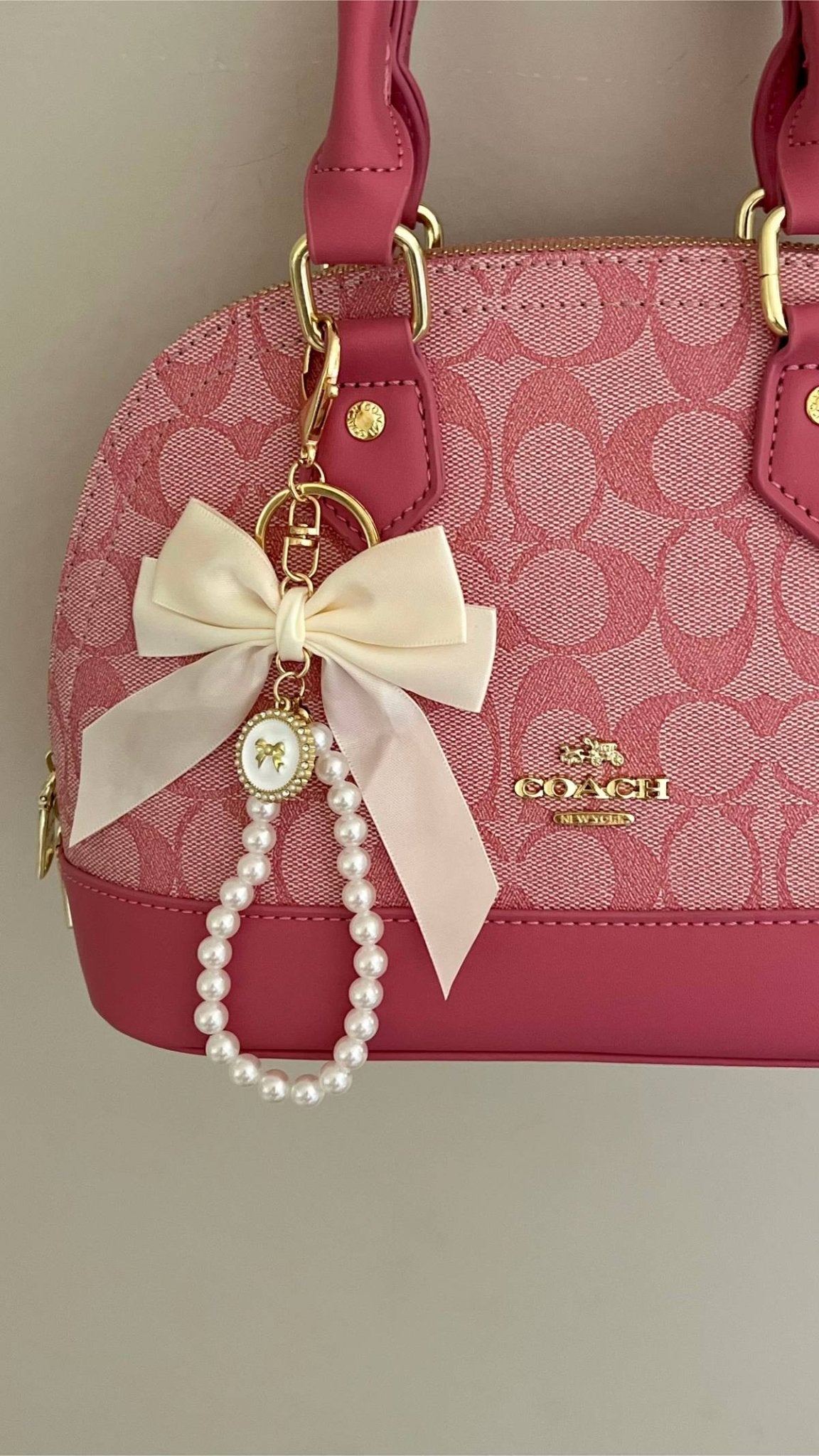 Soft Blush Elegant Handbag - ARGENTO STORE
